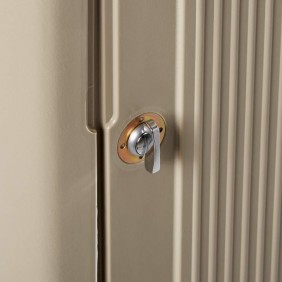 fg9p9000beig-rcp-refuse-plaza-lock-detail_low
